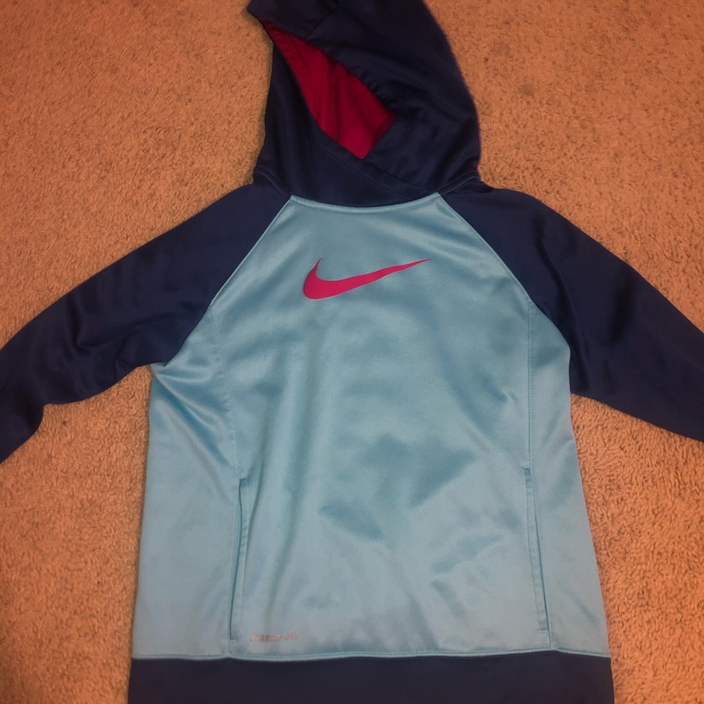 nike hoodie